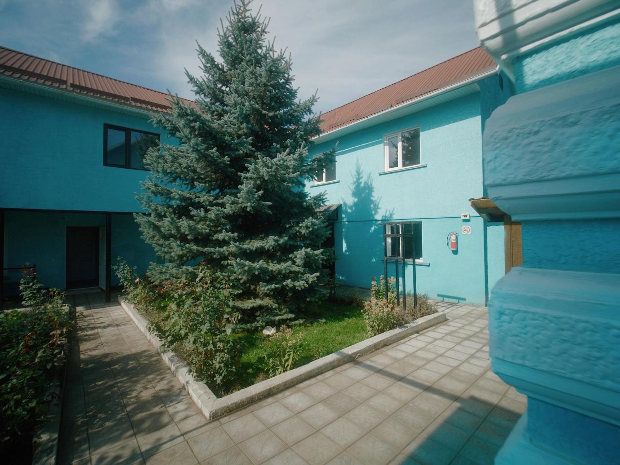 Guesthouse Alakol Karakol Esterno foto